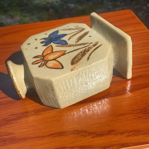 Vintage 💐 MCM Stoneware 70’s Small Floral Bud Vase Kitschy Home Accent Decor - Picture 9 of 16